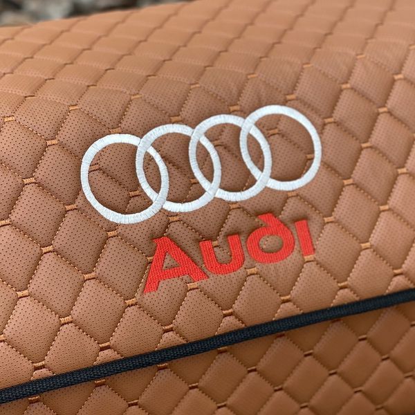 Органайзер в багажник з вишивкою Audi, коньячний, 65 см, автомобільний органайзер в авто ORG65-AUDI-03 фото