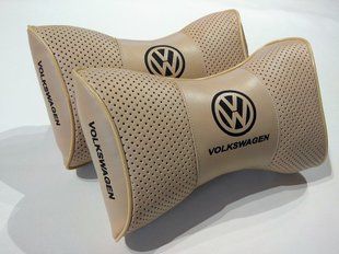 Подушка в машину на подголовник VOLKSWAGEN (Фольцваген), бежевый, 1 шт ORTG-VOLKSWAGEN-BEI фото