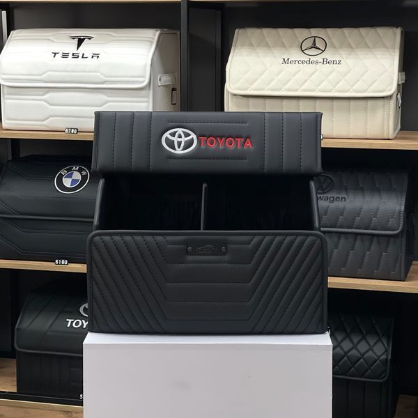 Сумка - органайзер в багажник Premium Pro Signature с вышивкой логотипа Toyota, магнитная фиксация, размер М 50 см 200042757 фото