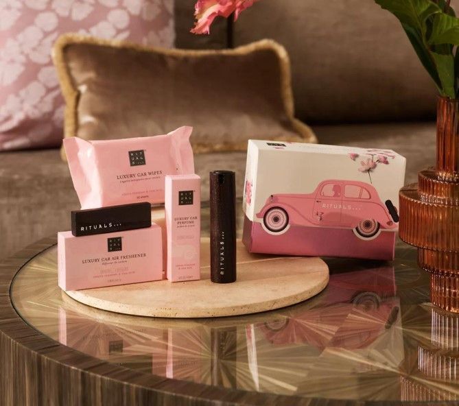 Подарочный автомобильный набор Car Gift Set SAKURA, Rituals, ароматизатор в авто 200041500 фото
