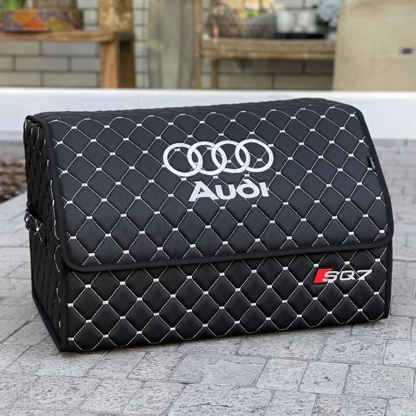 Органайзер у багажник з вишивкою Audi, чорний з червоним підкладом, 50 см, автомобільний органайзер в авто 00022472 фото