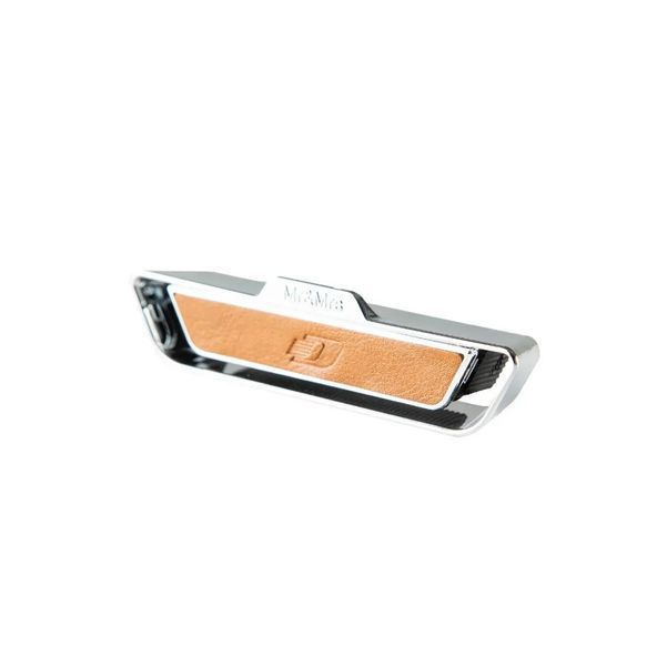Аромадифузор в авто Mr&Mrs EVO Brown Leather Chrome Silver &mdash; Supreme Wood 200041516 фото