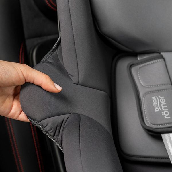 Автокрiсло для дітей Britax R&ouml;mer Dualfix M Plus (Midnight Grey) дитяче автомобільне крісло 2000036889 фото