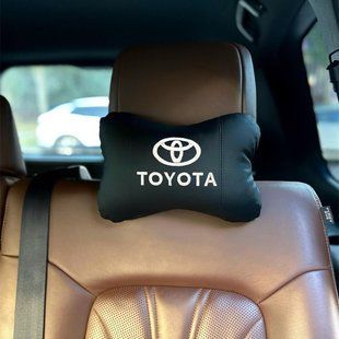 Подушка в машину на підголівник з вишивкою TOYOTA (Тойота), чорний, 1 шт 000005621 фото