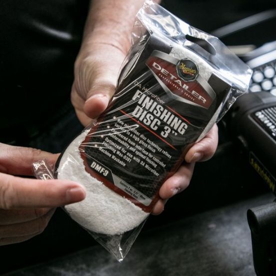 Микрофибровый финишный круг, DA Microfiber Finishing Disc, Meguiar's, 8.6 см, 2 шт DMF3 фото
