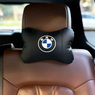 Подушка в машину на підголівник з вишивкою BMW (БМВ), чорний, 1 шт 000005616 фото