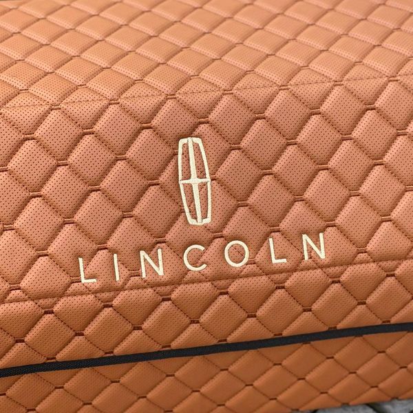 Органайзер в багажник на магните с логотипом Lincoln из экокожи, коньячный, 65 см, сумка-органайзер в авто 200041286 фото