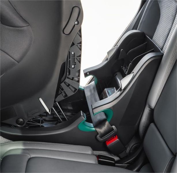 Детское автомобильное кресло Britax R&ouml;mer KING Pro (Midnight Grey) автокресло для детей 2000039216 фото
