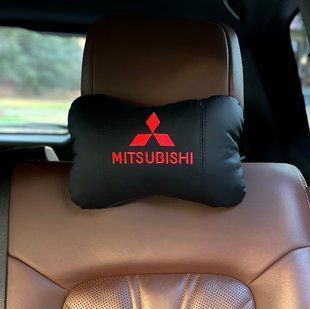 Подушка в машину на підголівник з вишивкою MITSUBISHI (Мітсубіші), чорний, 1 шт 000005619 фото