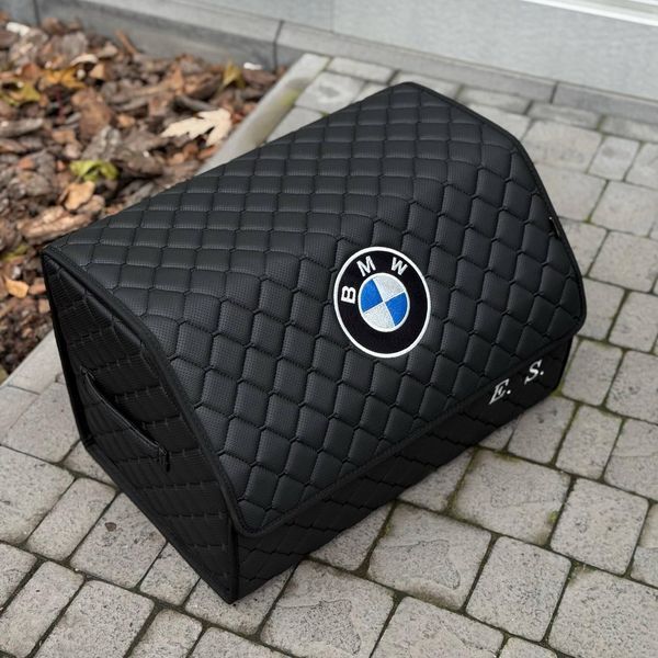 Органайзер в багажник с вышивкой BMW из экокожи, черный, 50 см, бокс в багажник 000006714 фото