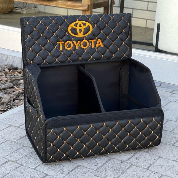 Органайзер у багажник з вишивкою Toyota, чорний з помаранчовою ниткою, 50 см, автомобільний органайзер в авто 000007574 фото