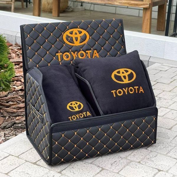 Органайзер у багажник з вишивкою Toyota, чорний з помаранчовою ниткою, 50 см, автомобільний органайзер в авто 000007574 фото