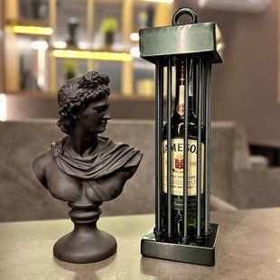 Сейф для пляшки 0.7л Jameson з гайками, подарунок чоловікові, куму, другу, Клітка для алкоголю KL1 фото