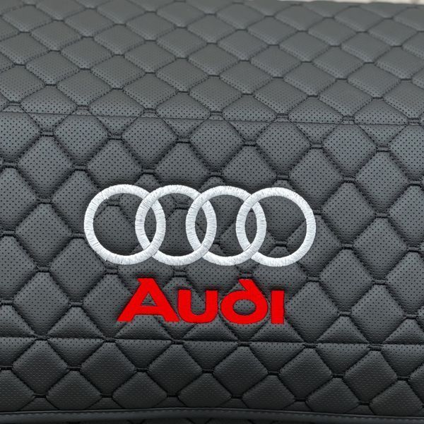 Органайзер в багажник на магните с вышивкой Audi, черный, 50 см, автомобильный органайзер в авто 00022476 фото