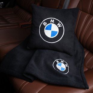 Подушка и плед в машину с логотипом BMW, флисовый набор FLISET-BMW-BLK фото