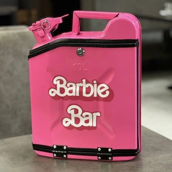 Каністра-бар 10л Barbie, з підсвічуванням та келихами, подарунок для дівчини на день народження, міні-бар K10-BARB-1 фото