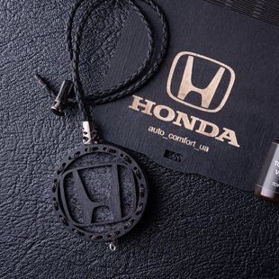 Ароматизатор в машину HONDA з темного дерева, подарунок чоловікові AR-HONDA-048 фото