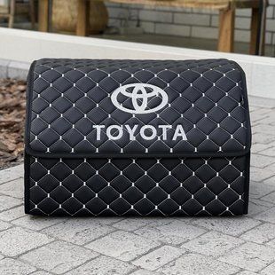 Органайзер в багажник с вышивкой Toyota, черный с белой ниткой, 50 см, автомобильный органайзер в авто 00021093 фото